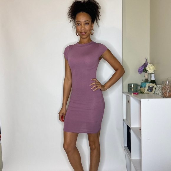 Body Con Dress - Picture 2 of 8